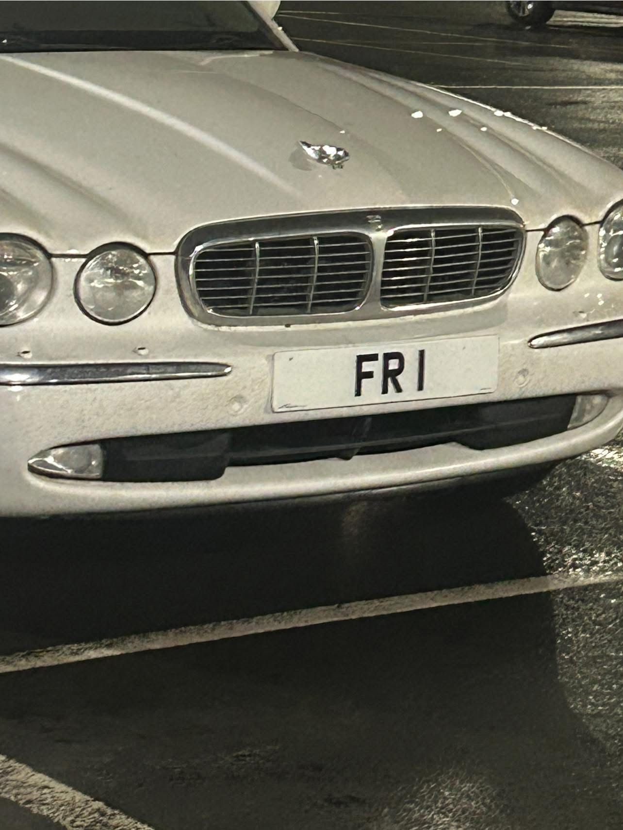 UK Number Plate FR 1